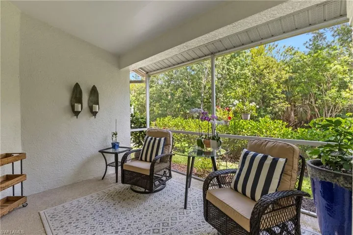 15059  Sterling Oaks  DR, Naples, FL 34110