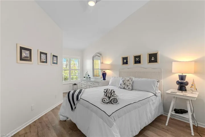 15059  Sterling Oaks  DR, Naples, FL 34110