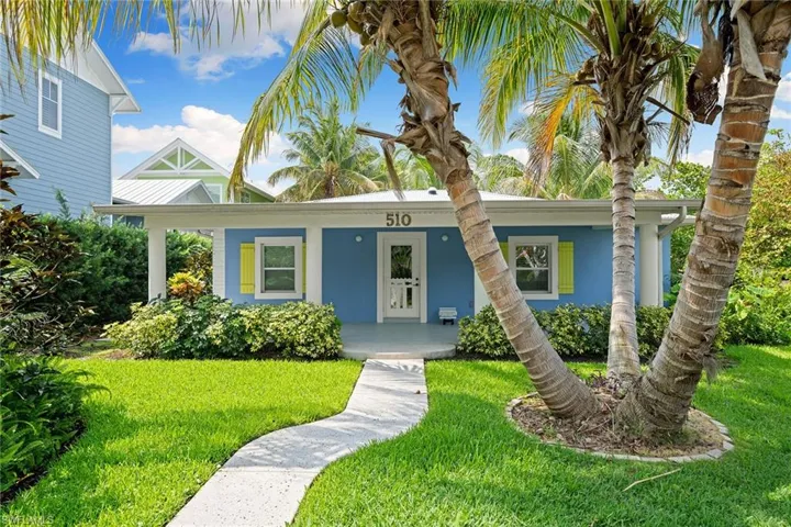 510  3rd S AVE, Naples, FL 34102