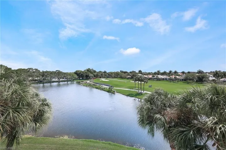 1600 Clermont DR # 303, NAPLES FL 34109