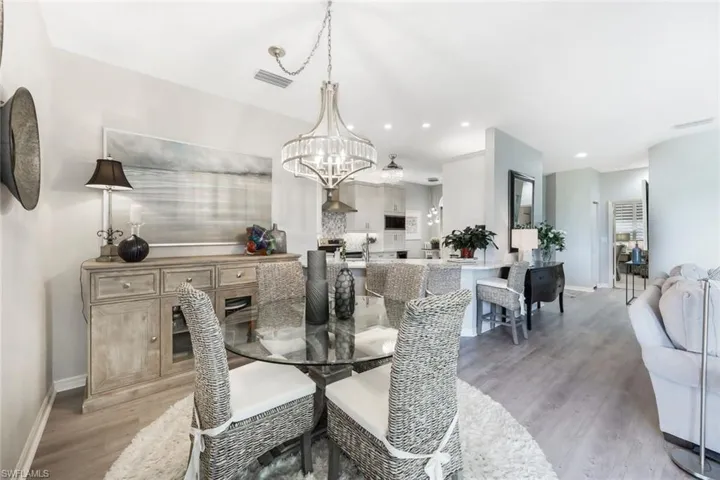 1600 Clermont DR # 303, NAPLES FL 34109