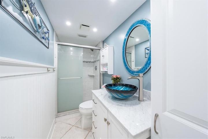 Primary bath