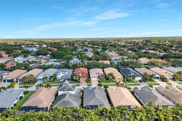 Drone / aerial view featuring a residential view