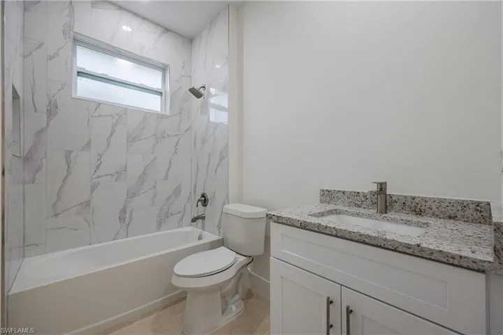 351 4th AVE, LABELLE FL 33935