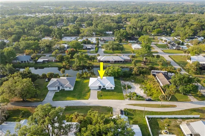 351 4th AVE, LABELLE FL 33935
