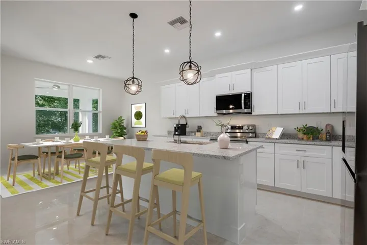 351 4th AVE, LABELLE FL 33935