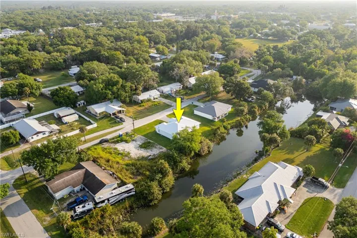 351 4th AVE, LABELLE FL 33935