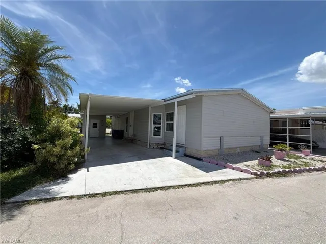 419 SW Pine Island  RD, Cape Coral, FL 33991