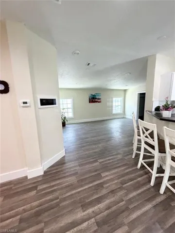 419 SW Pine Island  RD, Cape Coral, FL 33991