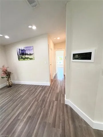 419 SW Pine Island  RD, Cape Coral, FL 33991