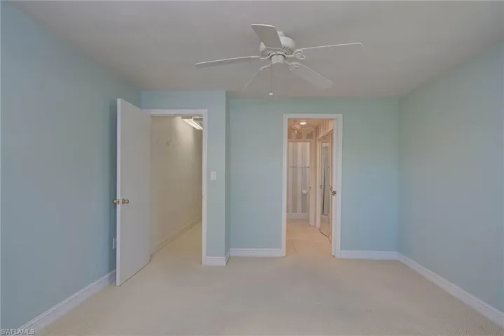 155  Flame Vine  DR, Naples, FL 34110