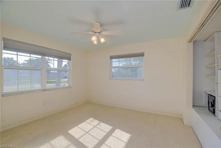 155  Flame Vine  DR, Naples, FL 34110