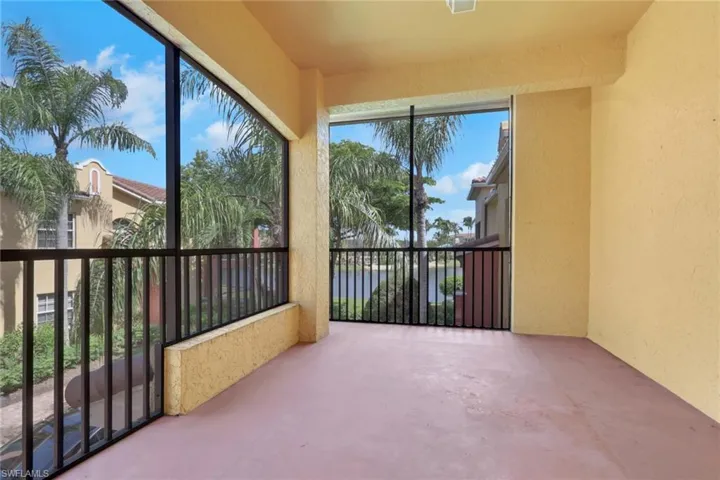 8524 Via Lungomare Cir 202, Estero, Florida 33928