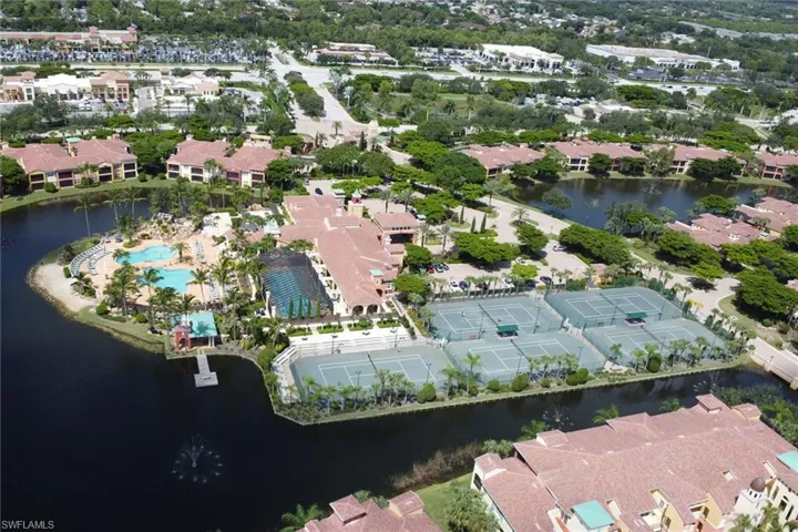 8524 Via Lungomare Cir 202, Estero, Florida 33928