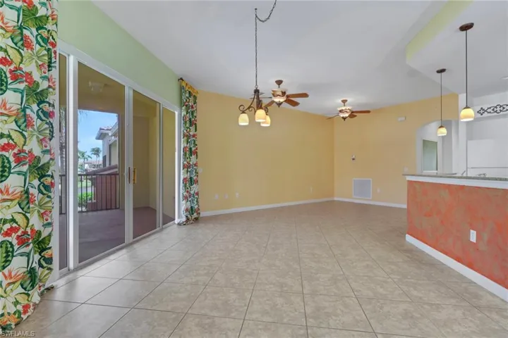 8524 Via Lungomare Cir 202, Estero, Florida 33928