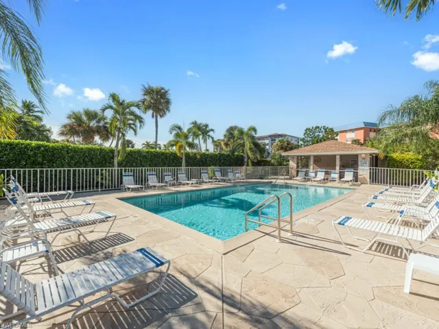 234 Pebble Beach Blvd # 307, Naples, Florida 34113