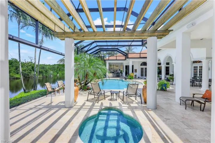 The sunken spa offers a tranquil escape.  Sip a glass of wine while star gazing after a fun beach or golf day.