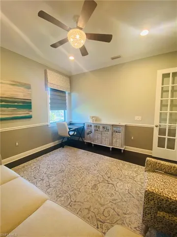 Den