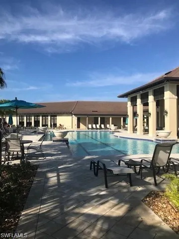 2175 Antigua Ln, Naples, Florida 34120