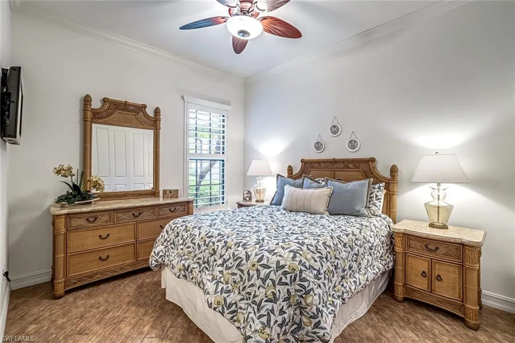 7523 Moorgate Point WAY, Naples, FL 34113,225031328
