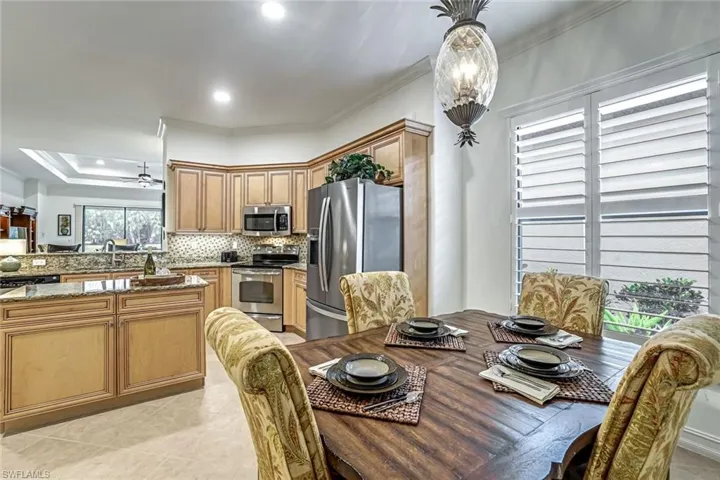 Dining area can easily accomodate 6 or more people!