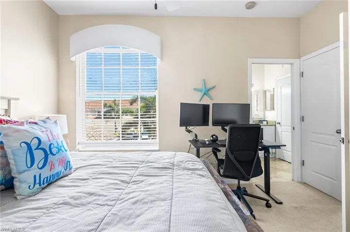 2nd bedroom has access to the 2nd full bathroom.