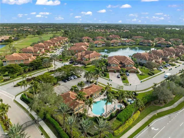6661  Alden Woods Circle  , Naples, FL 34113
