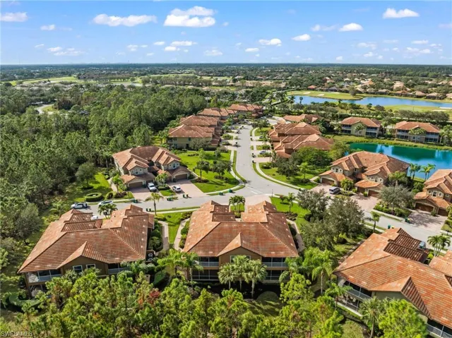 6661  Alden Woods Circle  , Naples, FL 34113
