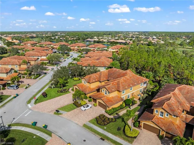6661  Alden Woods Circle  , Naples, FL 34113