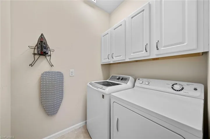 6661  Alden Woods Circle  , Naples, FL 34113