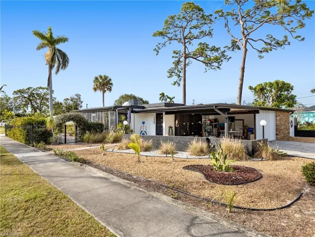 3666  Princeton  ST, Fort Myers, FL 33901