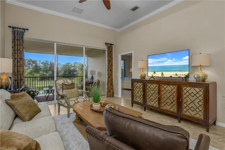 11031 Corsia Trieste Way 204, Bonita Springs, Florida 34135