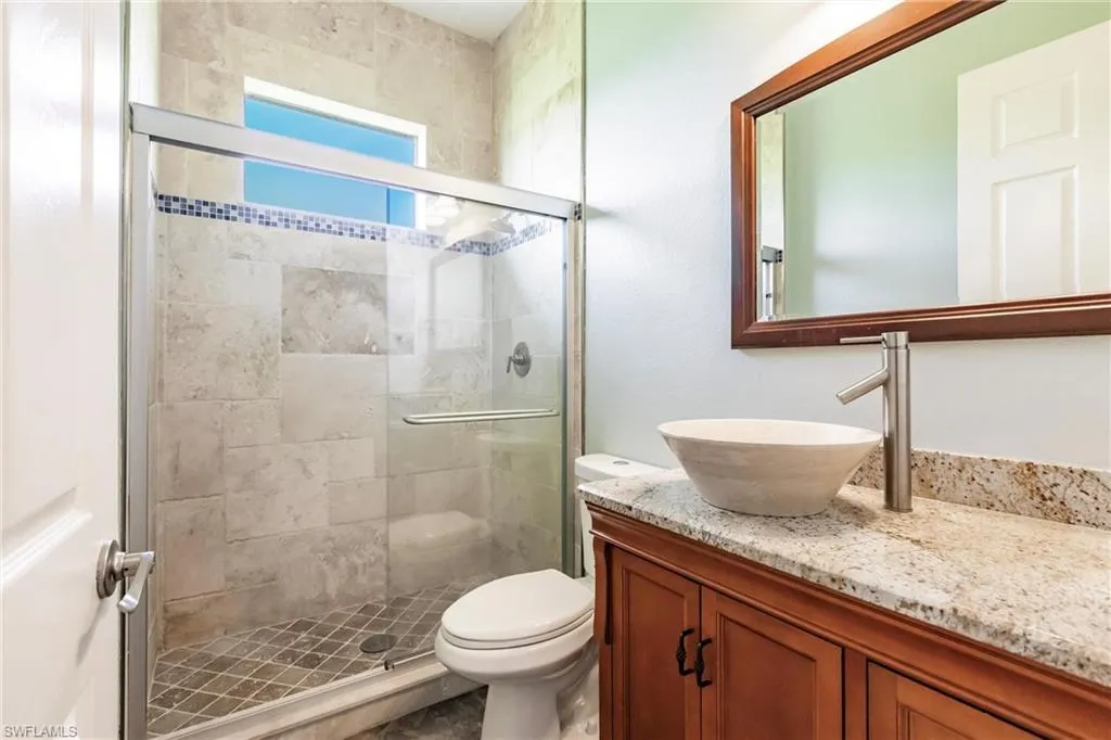 118 8th PL, Cape Coral, FL 33909,225056107