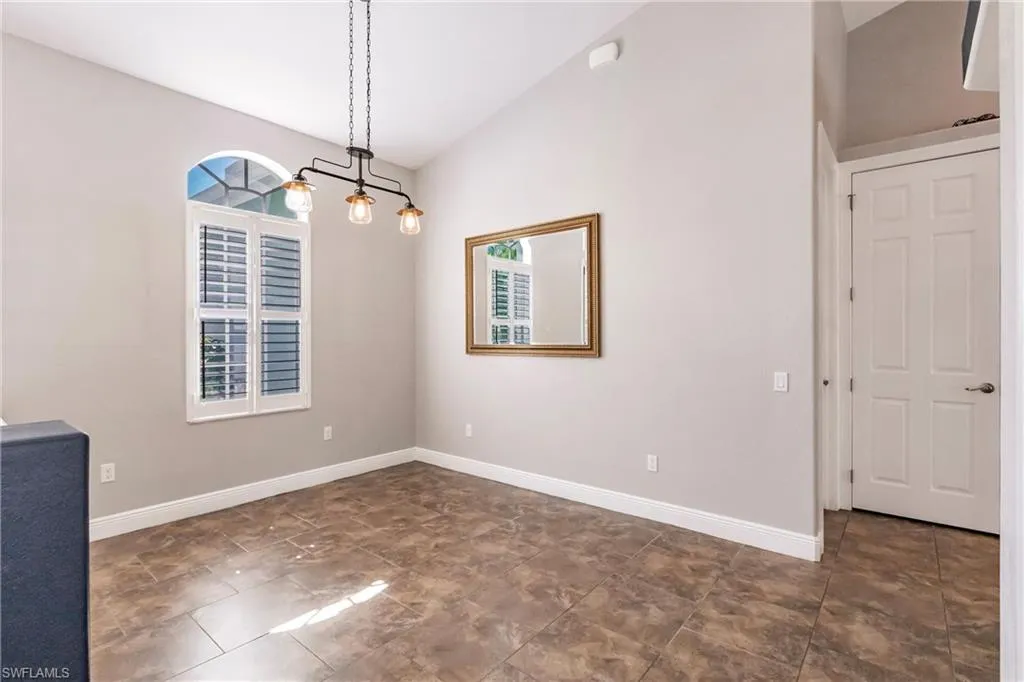 118 8th PL, Cape Coral, FL 33909,225056107