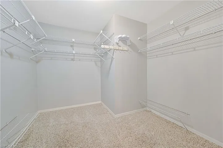 10 X 9.8 Master Walk-in Closet