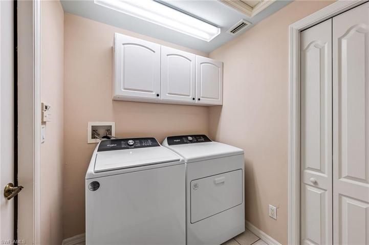 6672  Castlelawn  PL, NAPLES, FL 34113