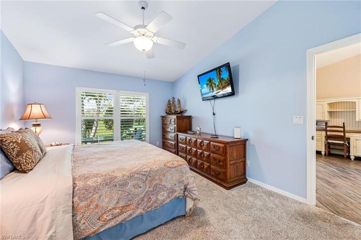 6672  Castlelawn  PL, NAPLES, FL 34113