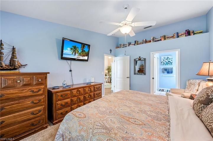 6672  Castlelawn  PL, NAPLES, FL 34113