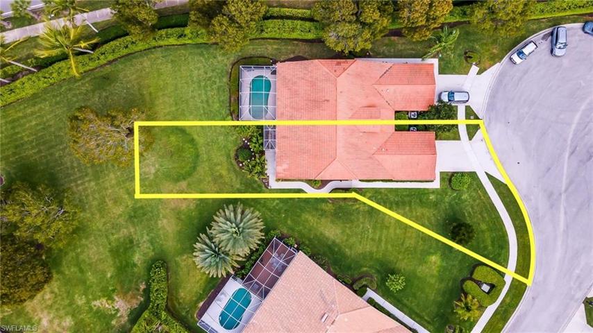 6672  Castlelawn  PL, NAPLES, FL 34113