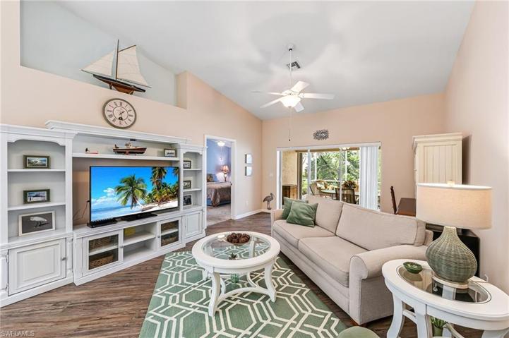 6672  Castlelawn  PL, NAPLES, FL 34113