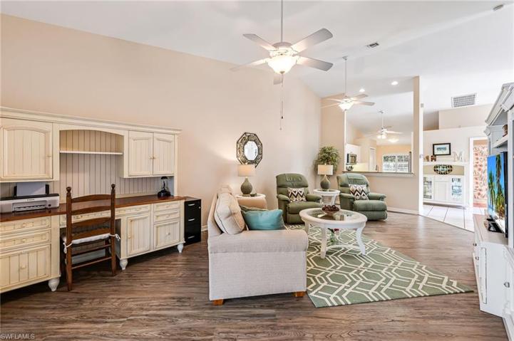 6672  Castlelawn  PL, NAPLES, FL 34113