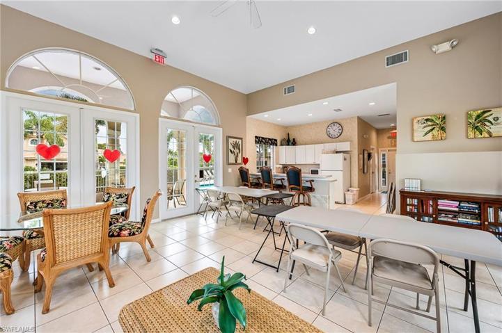 6672  Castlelawn  PL, NAPLES, FL 34113