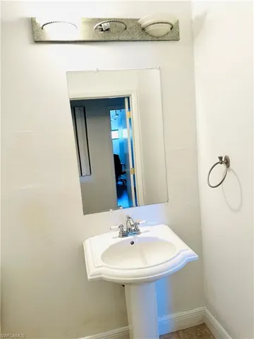 Bathroom with sink