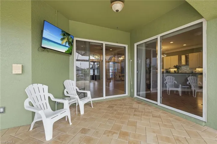 1005 Nw 3rd Pl, Cape Coral, Florida 33993
