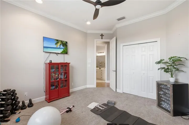 1005 Nw 3rd Pl, Cape Coral, Florida 33993