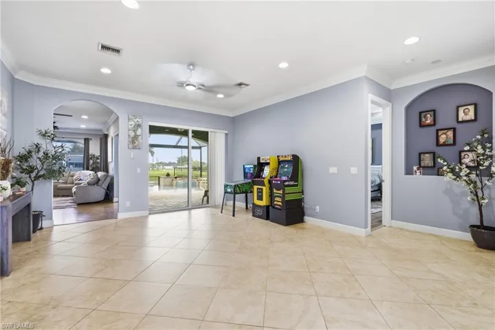 1005 Nw 3rd Pl, Cape Coral, Florida 33993