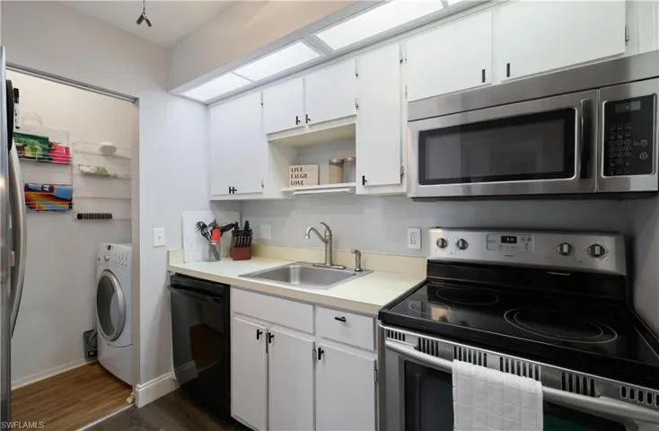 8171 S Woods Cir 8, Fort Myers, Florida 33919
