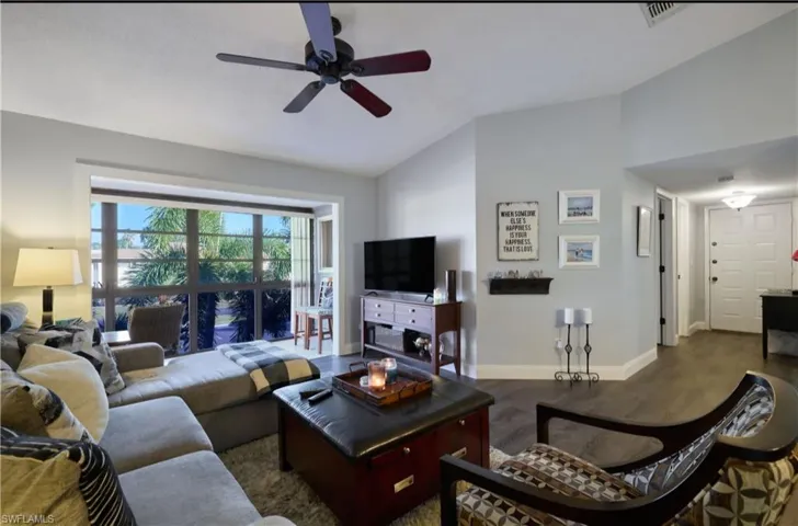8171 S Woods Cir 8, Fort Myers, Florida 33919