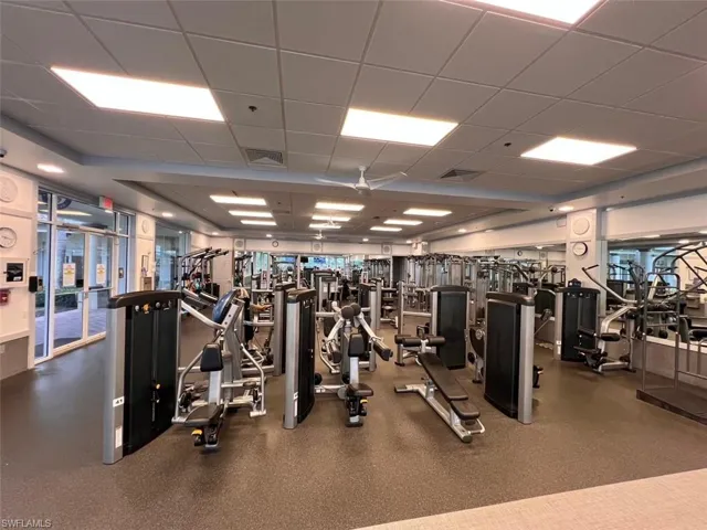 EXERCISE ROOM ISLAND WALK