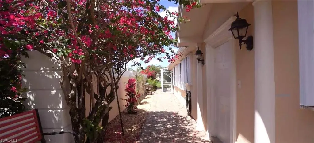WALKWAY3739 EXUMA WAY ISLAND WALK NAPLES FL